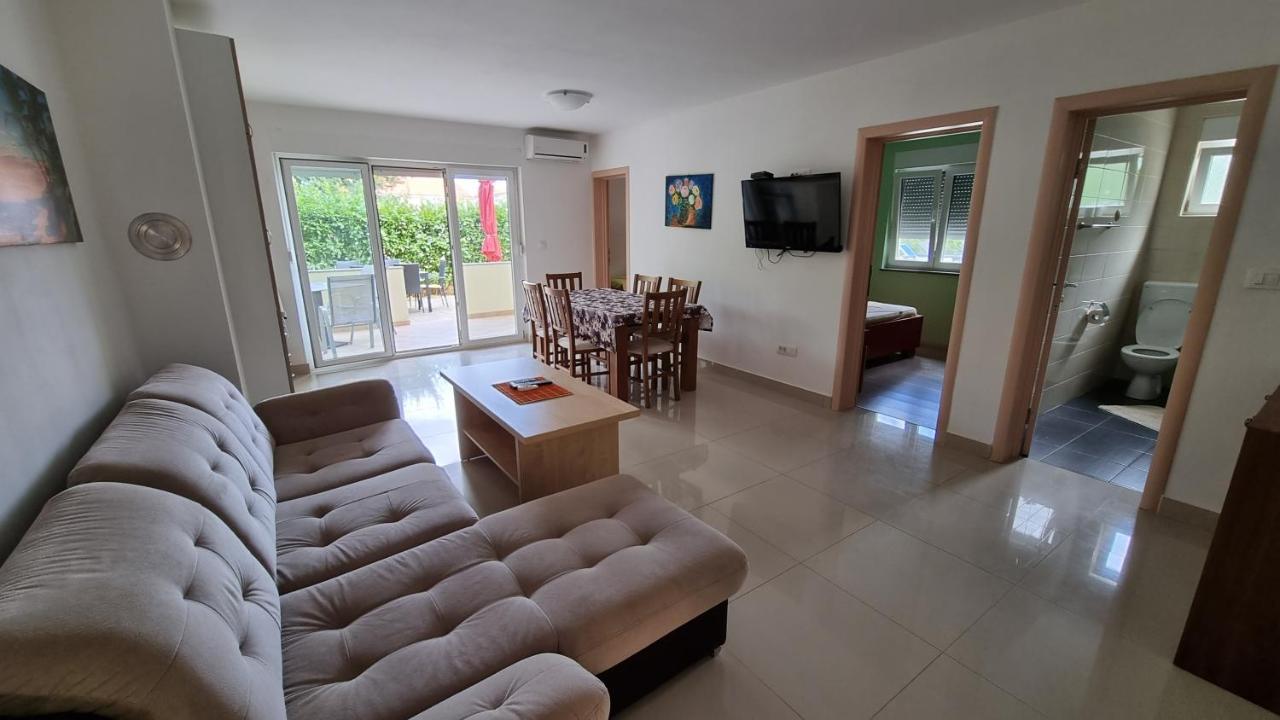 Apartments Bellator シロ エクステリア 写真