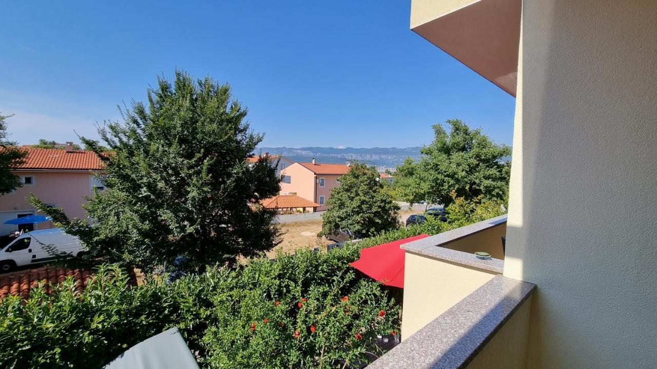 Apartments Bellator シロ エクステリア 写真