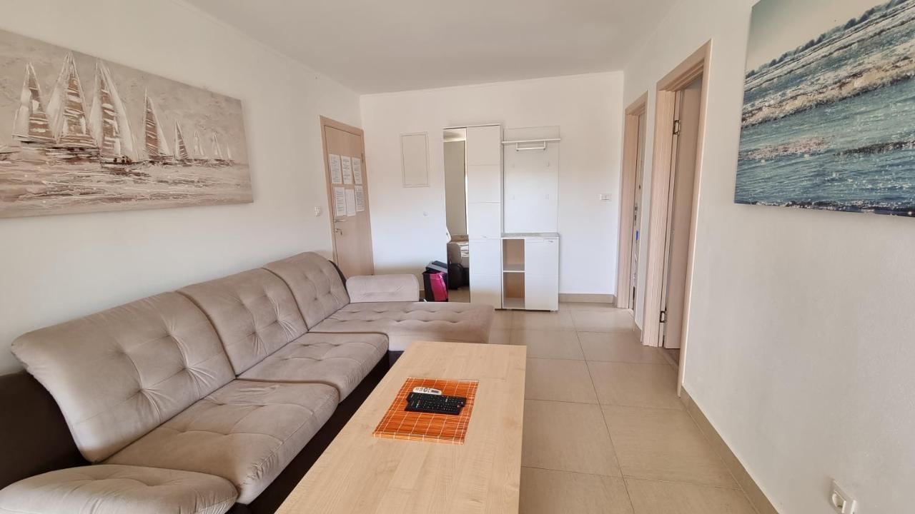 Apartments Bellator シロ エクステリア 写真